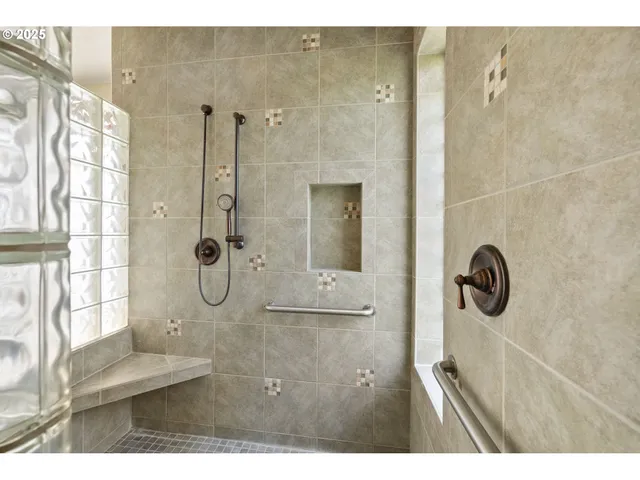 $1,495,000 | 26684 South Fish Road, Mulino, OR 97042