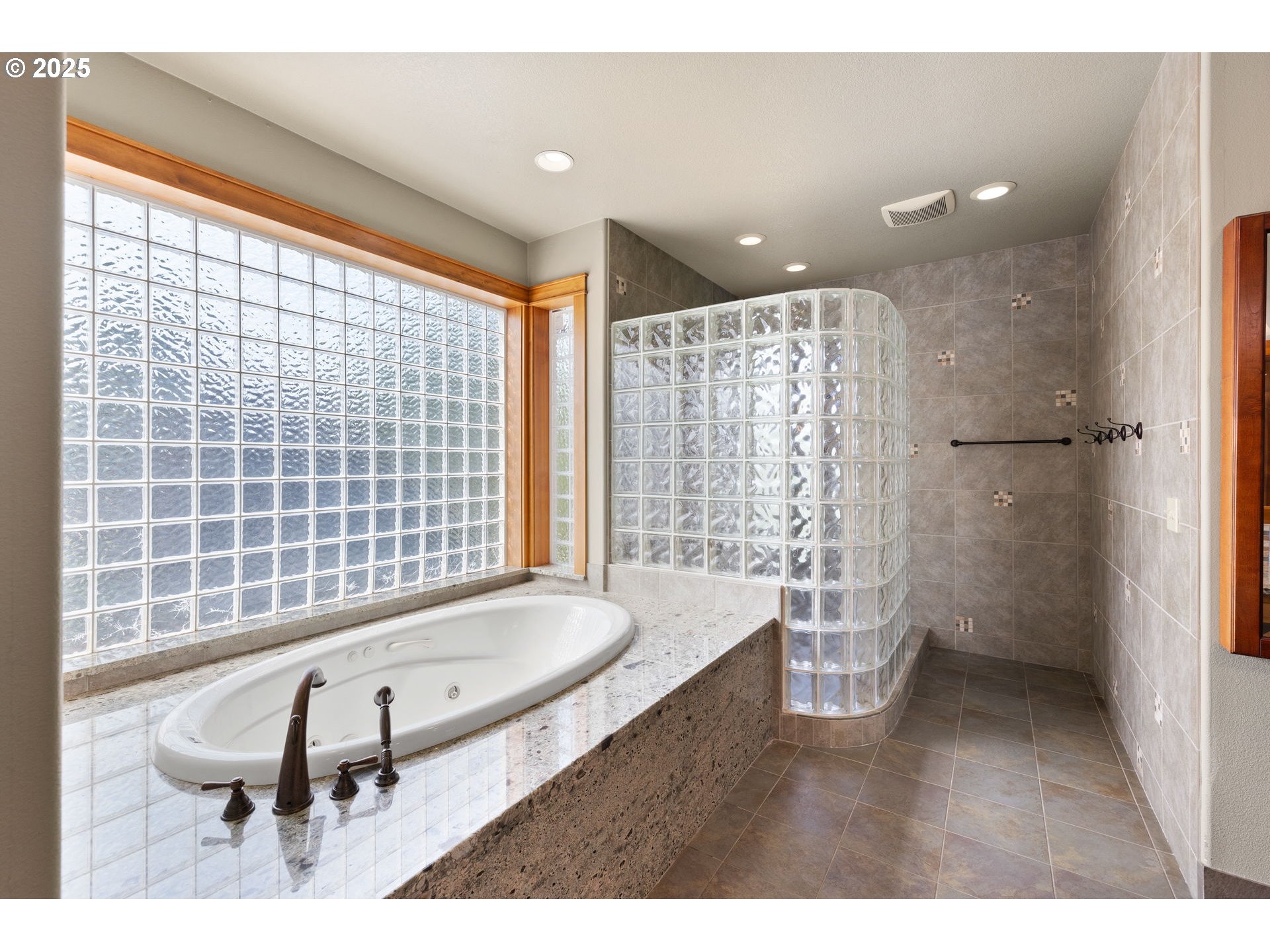 26684 South Fish Road Mulino, OR 97042 - Photo 27 of 38