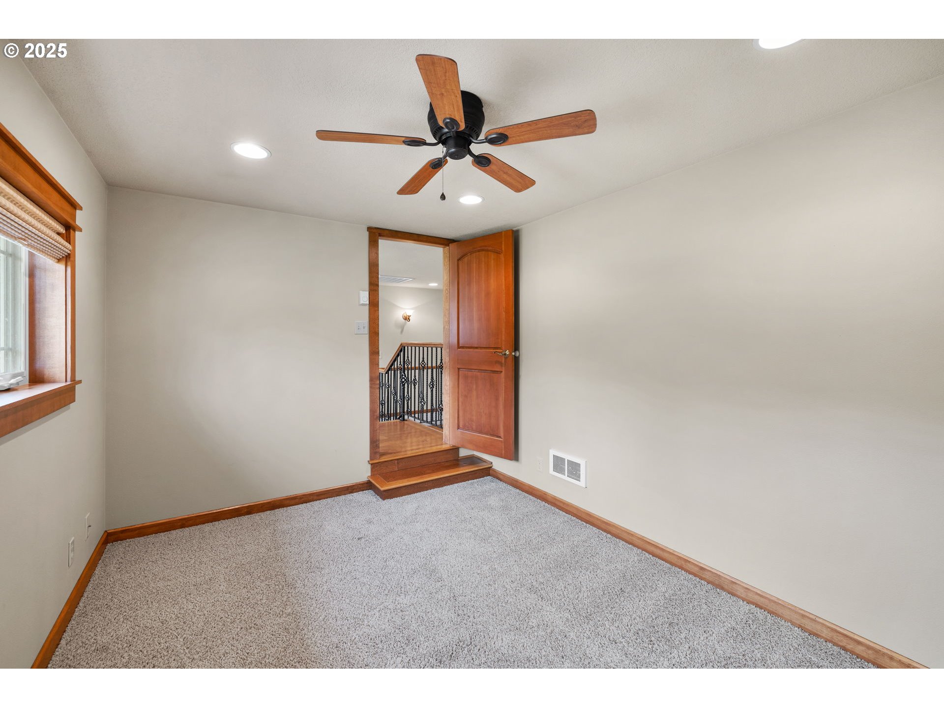 26684 South Fish Road Mulino, OR 97042 - Photo 31 of 38