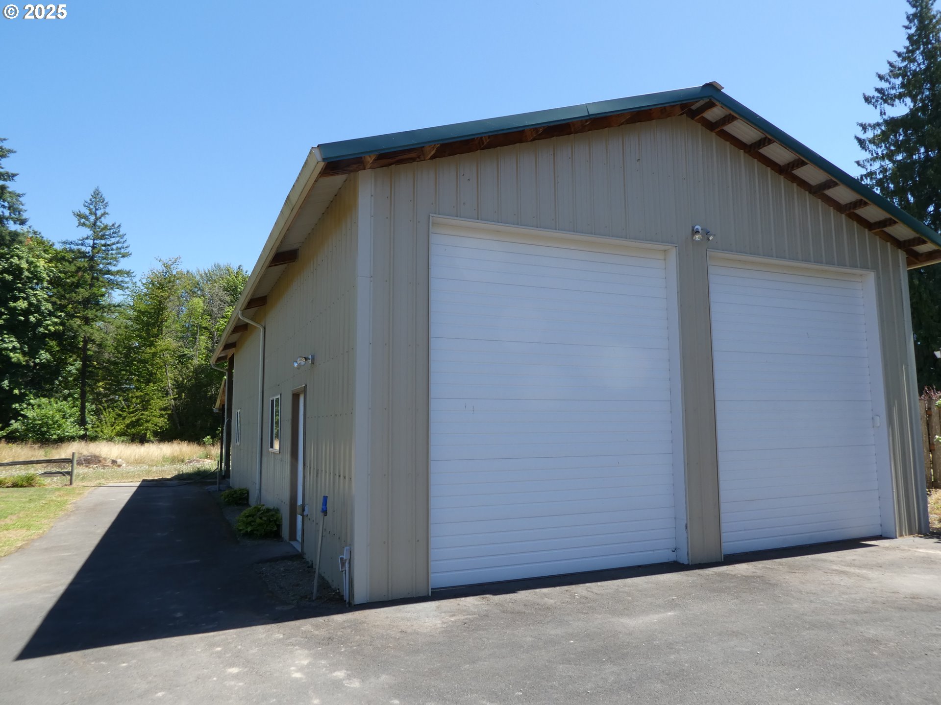 26684 South Fish Road Mulino, OR 97042 - Photo 4 of 38