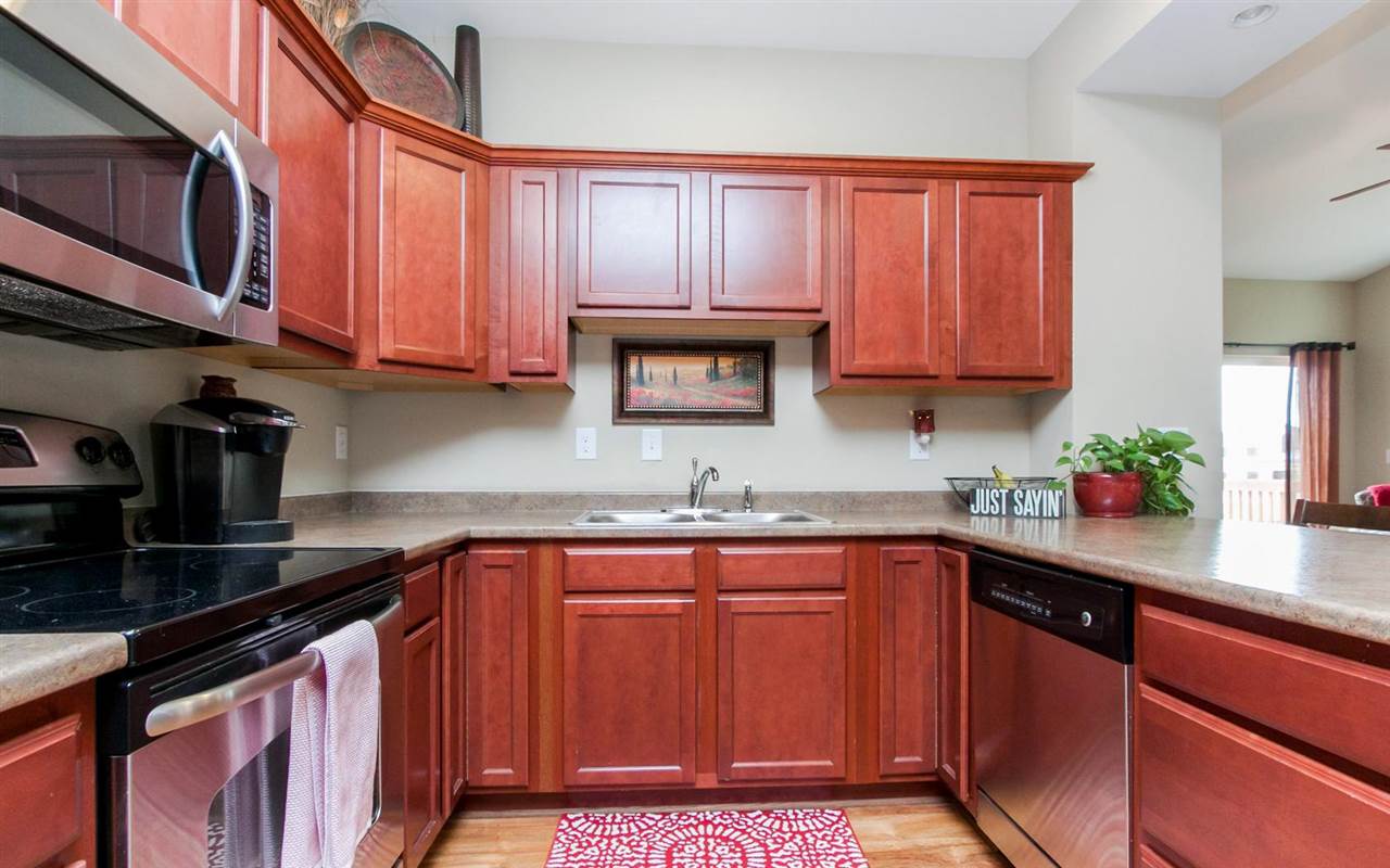 174 Ridge View Drive Fairfax, IA 52228 - Photo 10 of 25 Gallery Image 10
