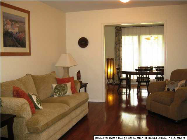 420 Bancroft Way Baton Rouge, LA 70808 - Photo 7 of 31 Gallery Image 7