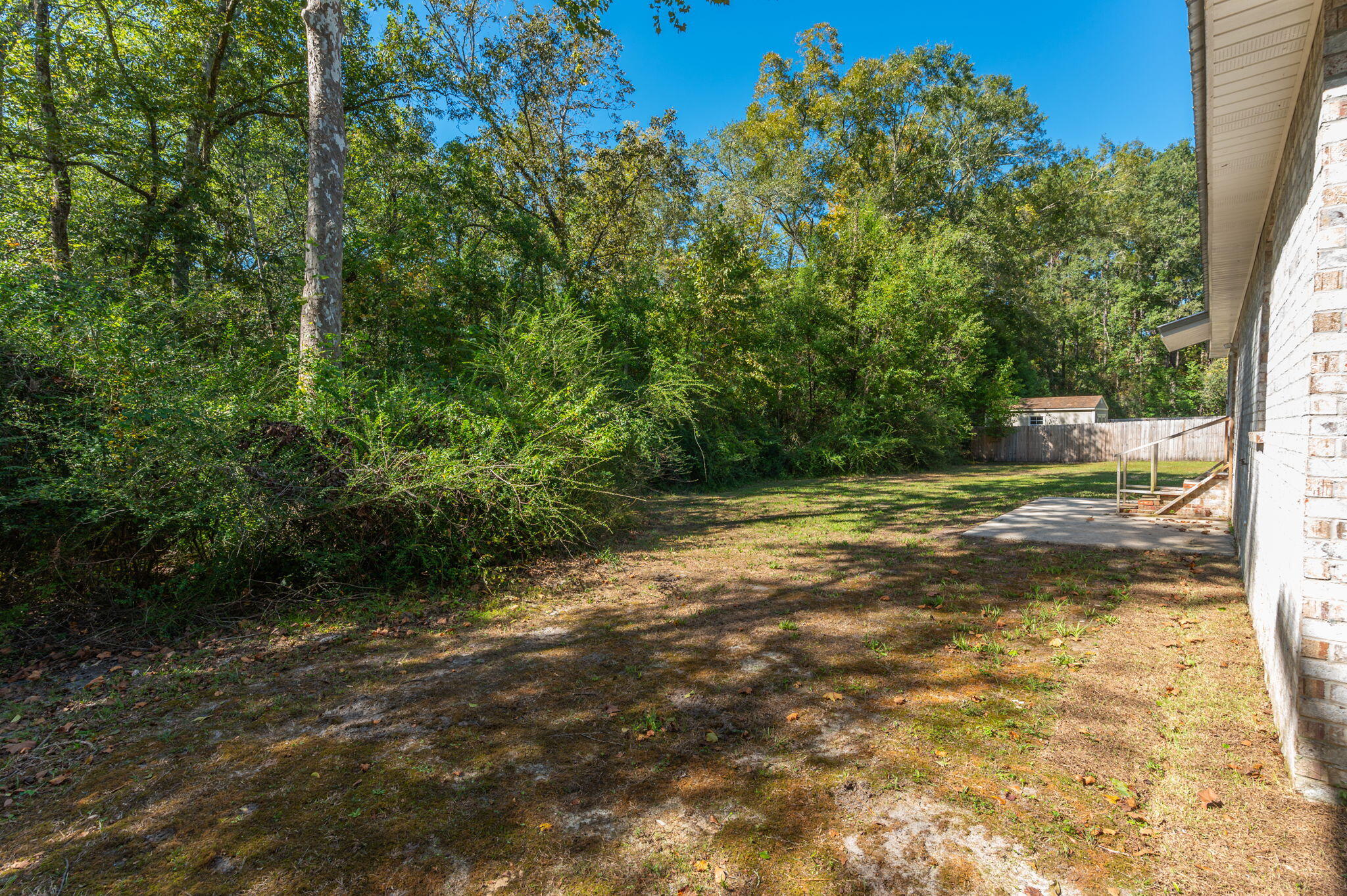 624 Hill Street DeFuniak Springs, FL 32435 - Photo 31 of 34 a view of a yard