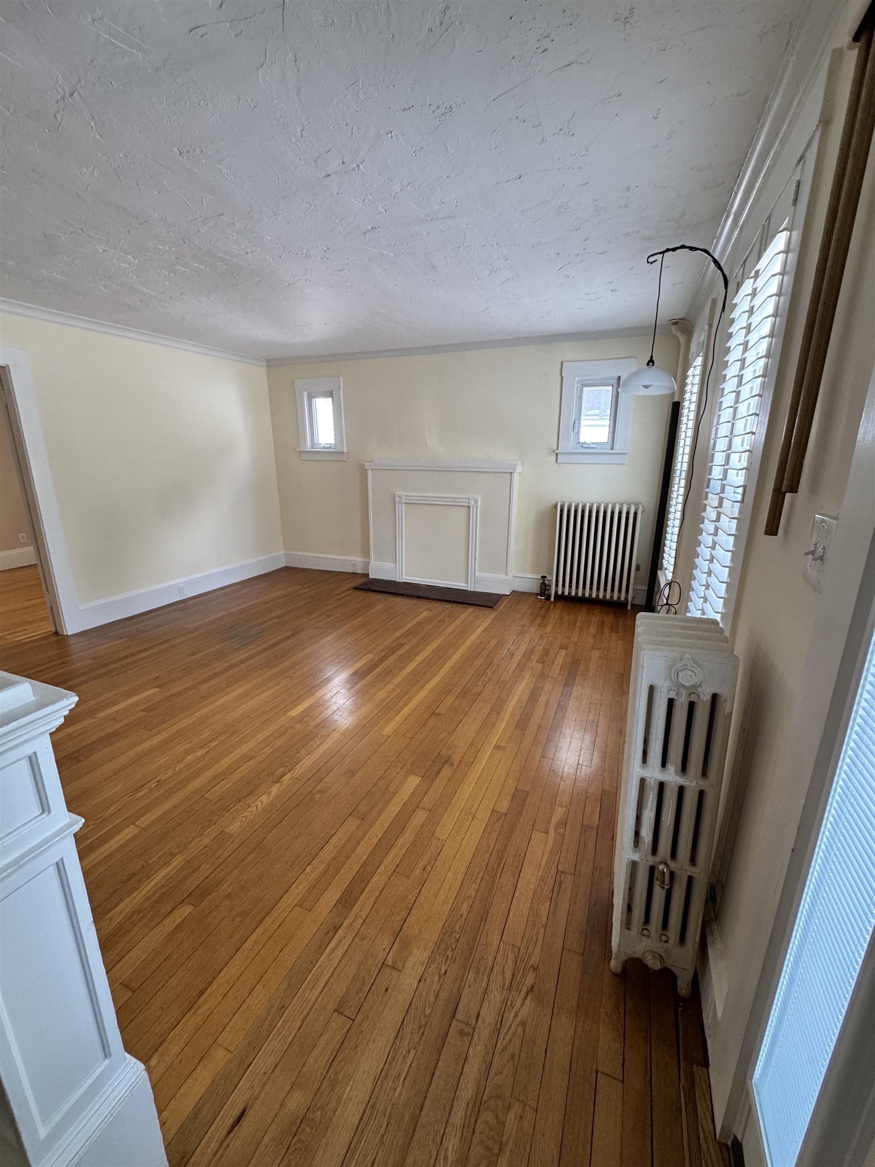 90 Centre Street Concord, NH 03301 - Photo 18 of 33