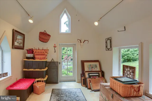 $899,000 | 250 Big Spring Road, Newville, PA 17241