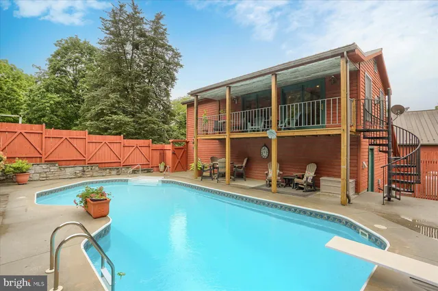 $899,000 | 250 Big Spring Road, Newville, PA 17241