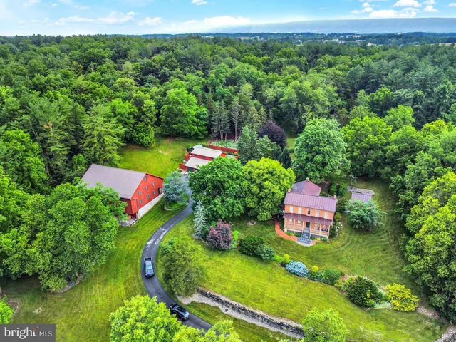 $899,000 | 250 Big Spring Road, Newville, PA 17241