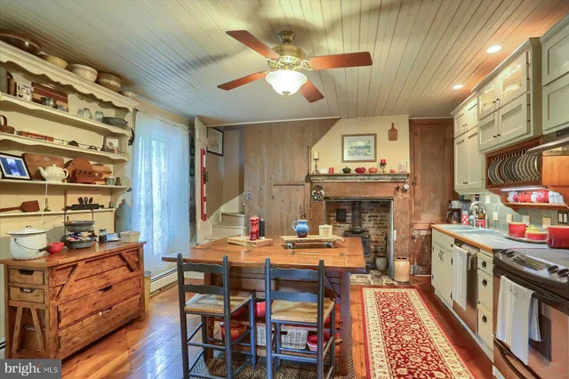 $899,000 | 250 Big Spring Road, Newville, PA 17241