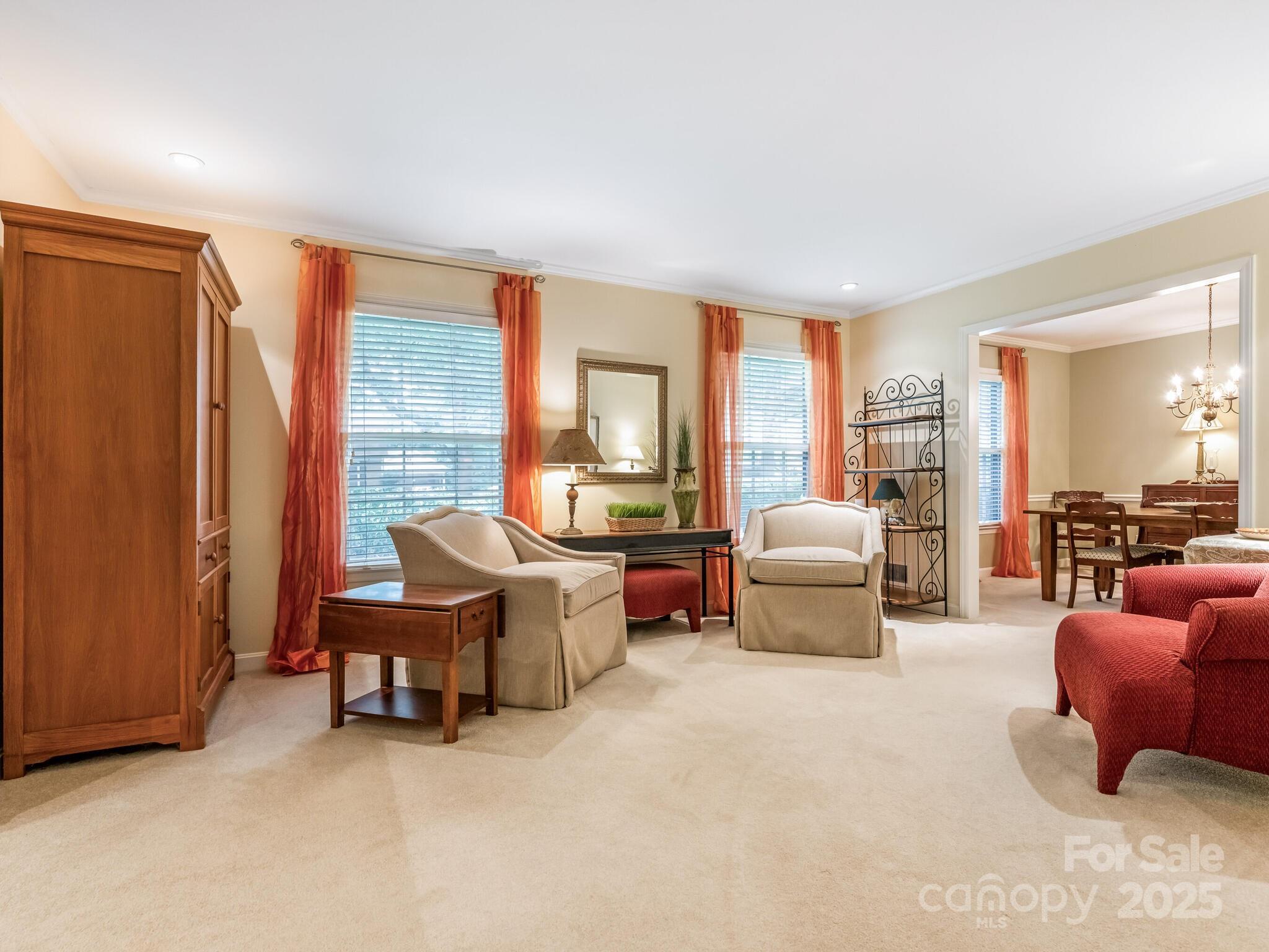 6009 Brace Road Charlotte, NC 28211 - Photo 4 of 22 Gallery Image 4