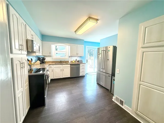 $324,900 | 419 West Hinds Avenue, Sherrill, NY 13461