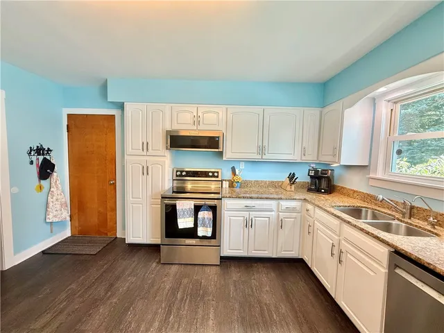 $324,900 | 419 West Hinds Avenue, Sherrill, NY 13461