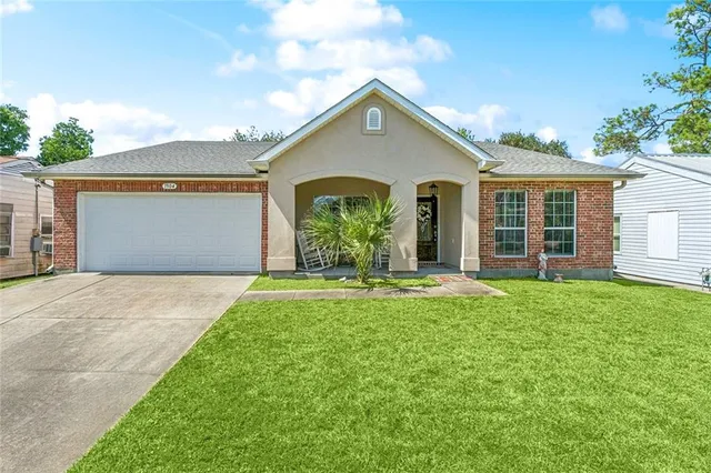 $385,000 | 1904 Michigan Avenue, Kenner, LA 70062