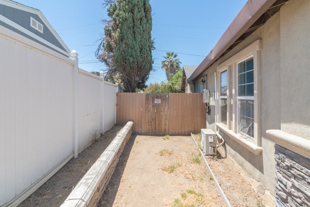 205 Waring Avenue Riverside, CA 92507 - Photo 26 of 61 Gallery Image 26