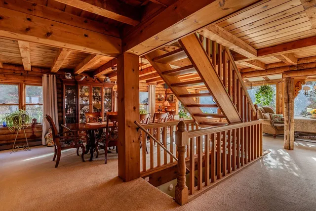 $1,399,000 | 12 Sunny Hill Road, Winhall, VT 05255