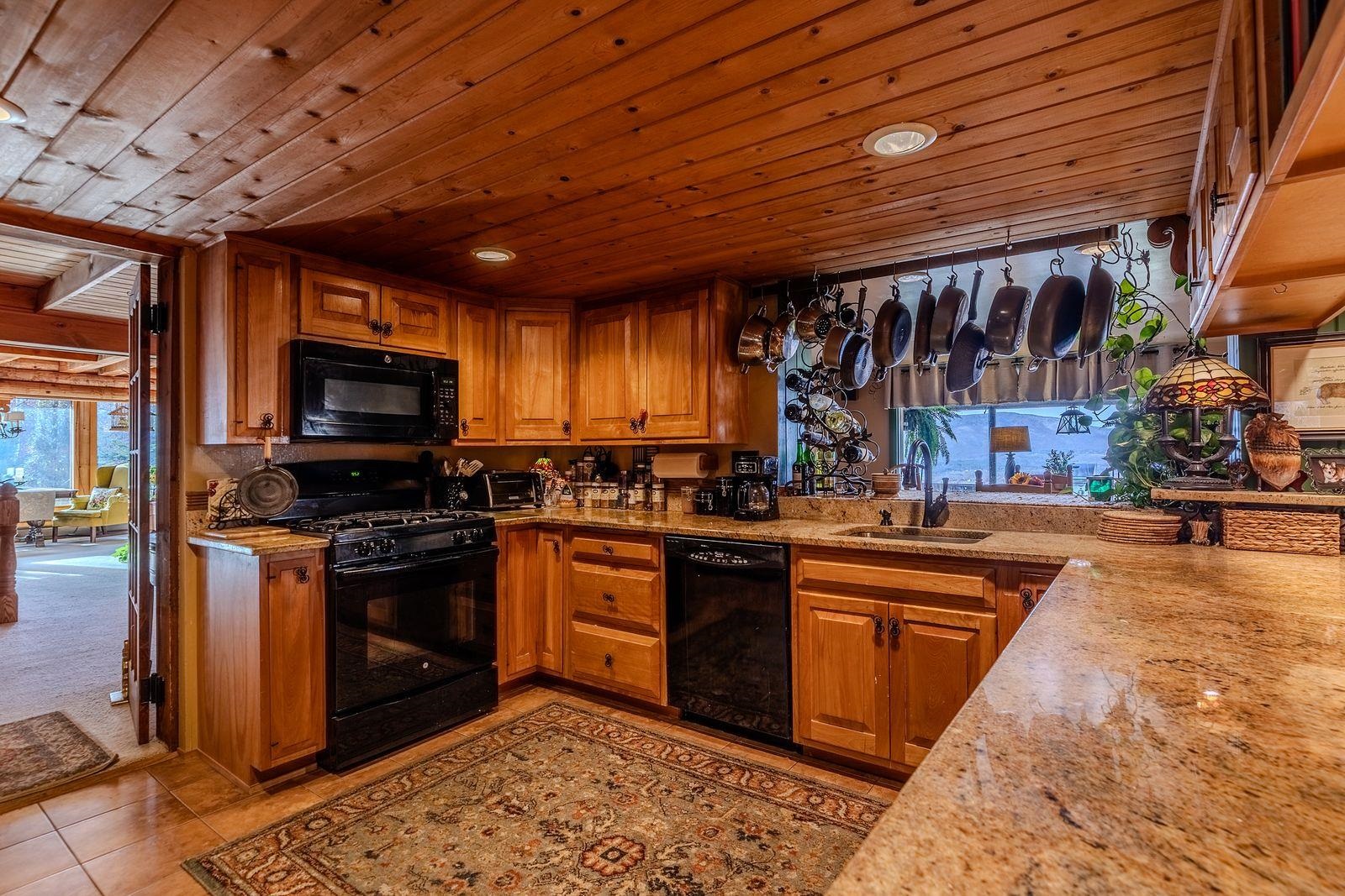 12 Sunny Hill Road Winhall, VT 05255 - Photo 16 of 43