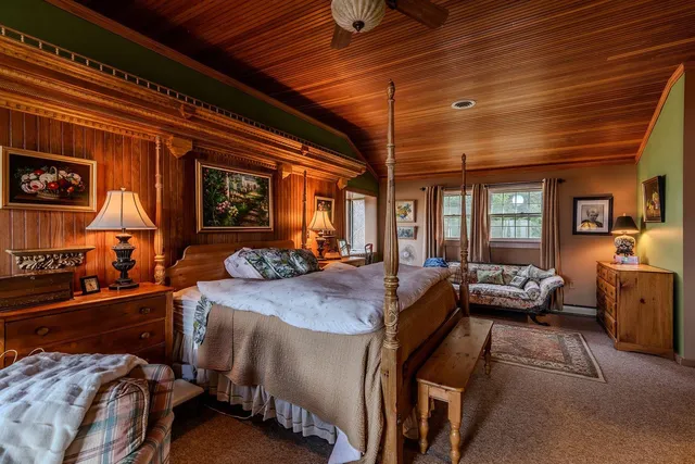 $1,399,000 | 12 Sunny Hill Road, Winhall, VT 05255