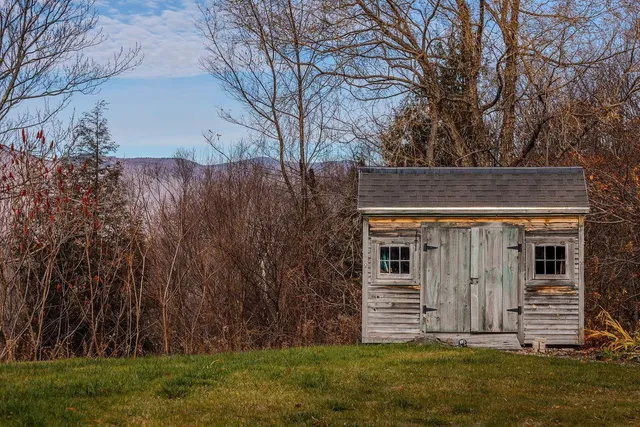 $1,399,000 | 12 Sunny Hill Road, Winhall, VT 05255