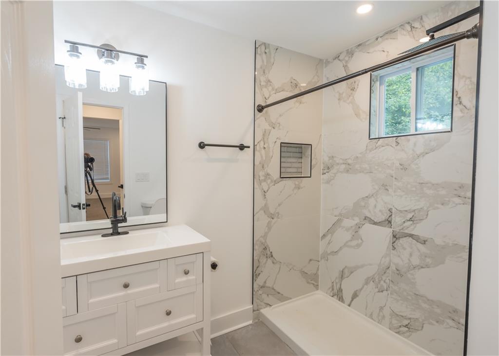 3822 Bakers Ferry Road Southwest, Unit A Atlanta, GA 30331 - Photo 21 of 39