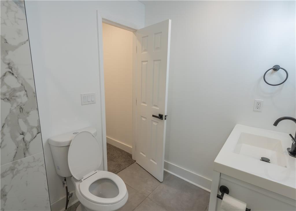 3822 Bakers Ferry Road Southwest, Unit A Atlanta, GA 30331 - Photo 22 of 39