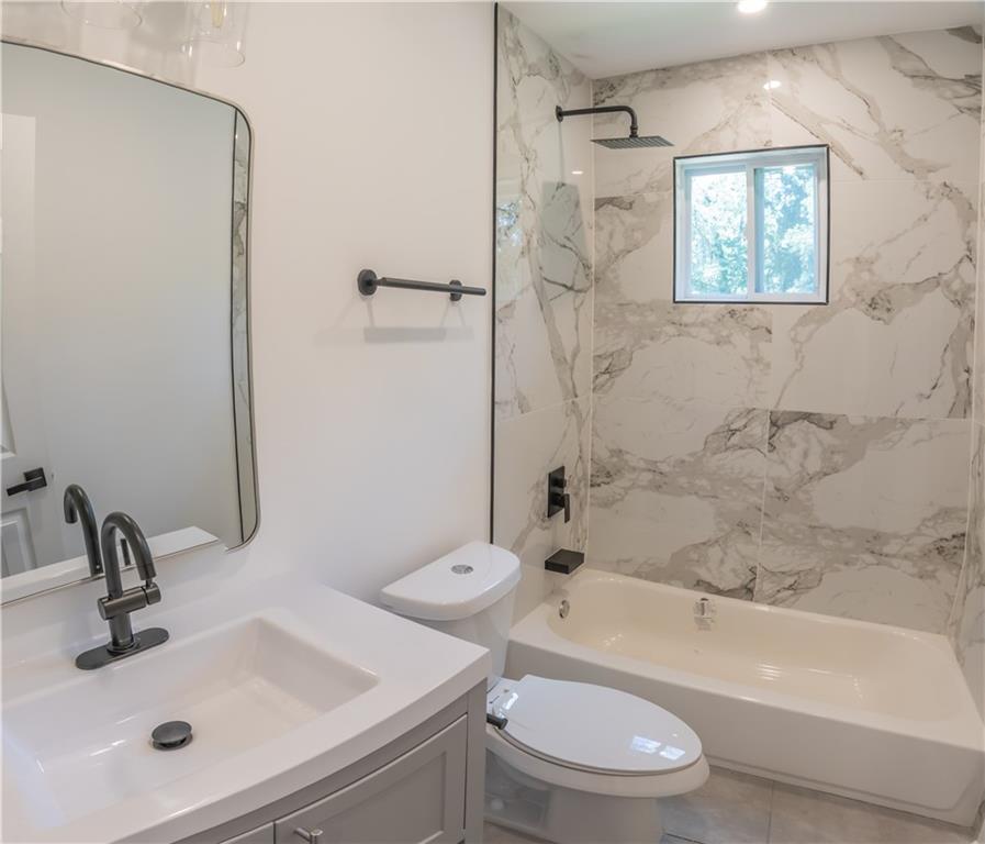 3822 Bakers Ferry Road Southwest, Unit A Atlanta, GA 30331 - Photo 27 of 39