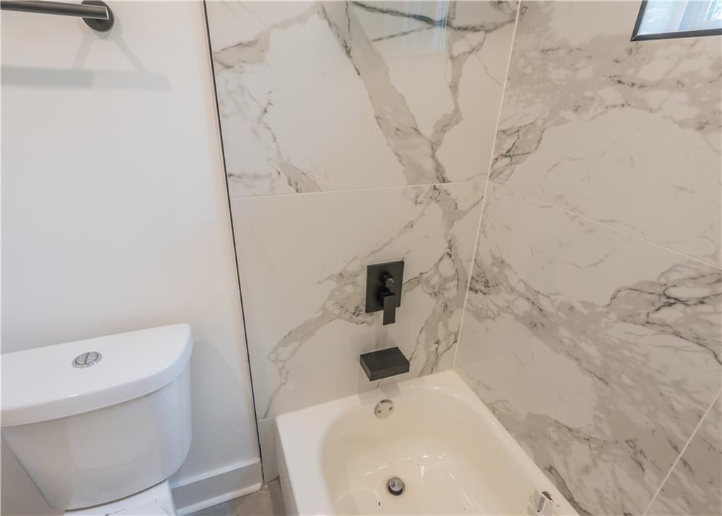 3822 Bakers Ferry Road Southwest, Unit A Atlanta, GA 30331 - Photo 29 of 39