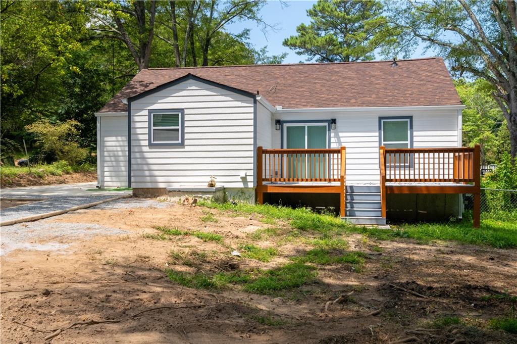 3822 Bakers Ferry Road Southwest, Unit A Atlanta, GA 30331 - Photo 3 of 39