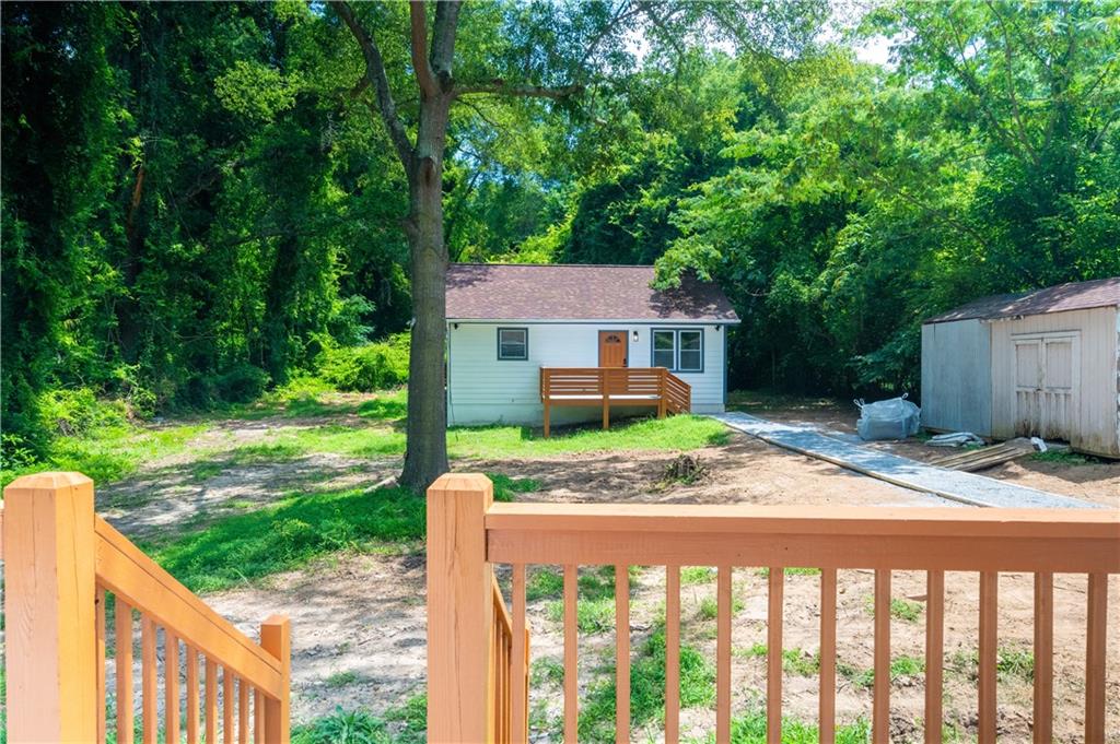 3822 Bakers Ferry Road Southwest, Unit A Atlanta, GA 30331 - Photo 6 of 39