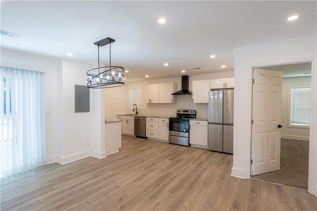 3822 Bakers Ferry Road Southwest, Unit A Atlanta, GA 30331 - Photo 8 of 39