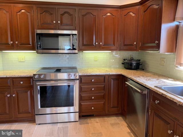 612 Harding Avenue Reading, PA 19607 - Photo 14 of 40 Gallery Image 14