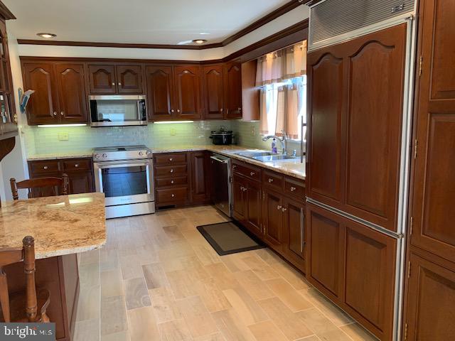 612 Harding Avenue Reading, PA 19607 - Photo 9 of 40 Gallery Image 9