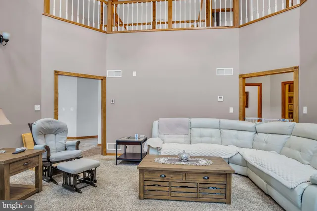 $849,999 | 865 Dry Run Road, Grantville, PA 17028