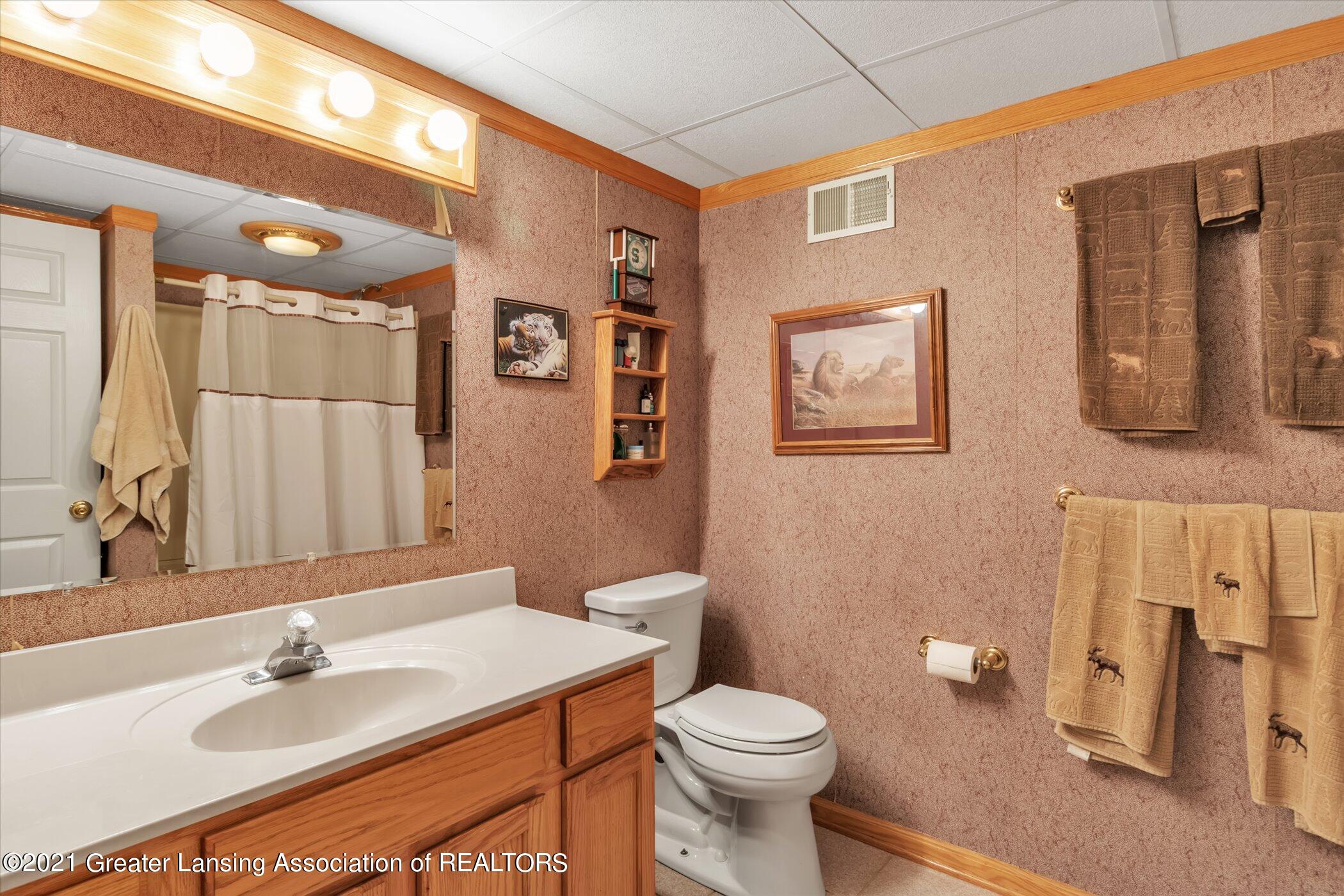 1515 Riley Ridge Drive Lansing, MI 48917 - Photo 30 of 38 30-1515-Riley-Ridge-Dr-WindowStill-Real-