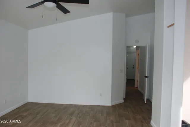 $2,550 | 249 West Grovers Avenue, Phoenix, AZ 85023