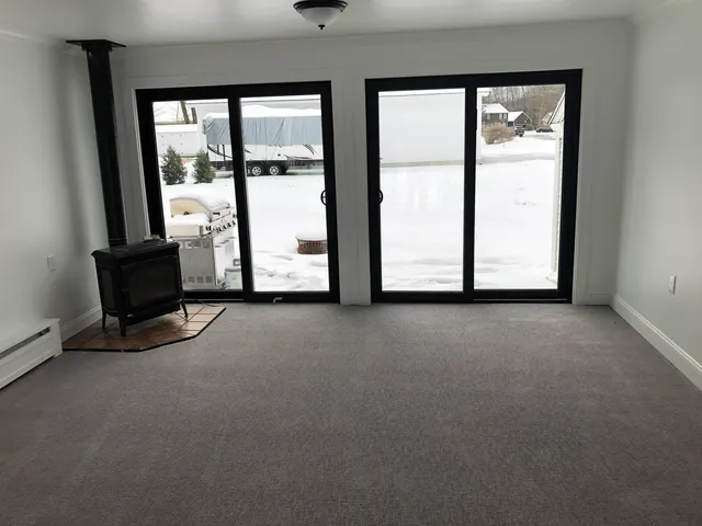 $3,500 | 77 Sewalls Falls Road, Concord, NH 03303