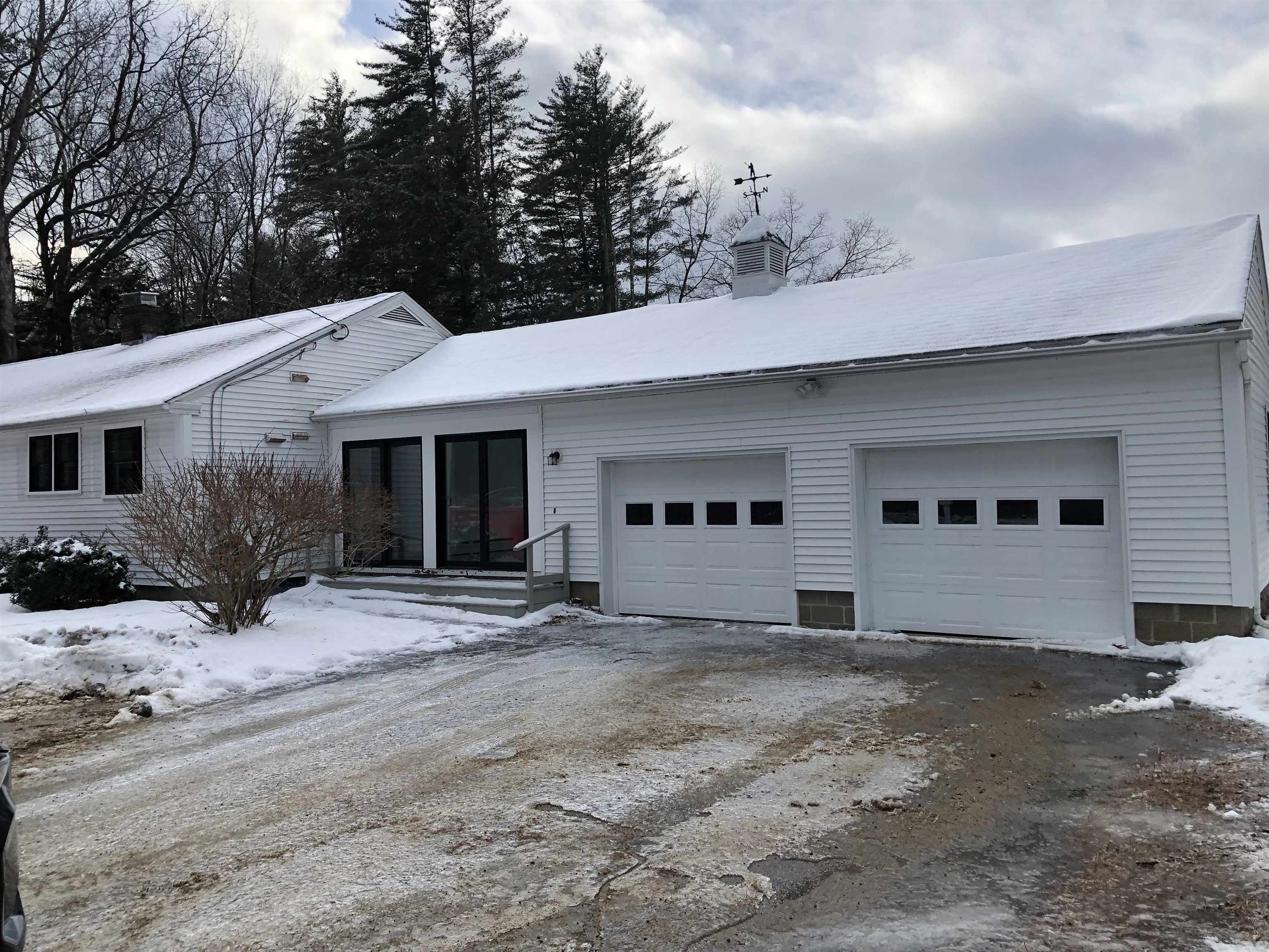 77 Sewalls Falls Road Concord, NH 03303 - Photo 2 of 25