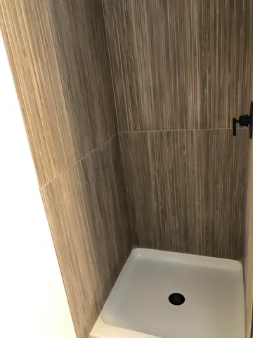 $3,500 | 77 Sewalls Falls Road, Concord, NH 03303