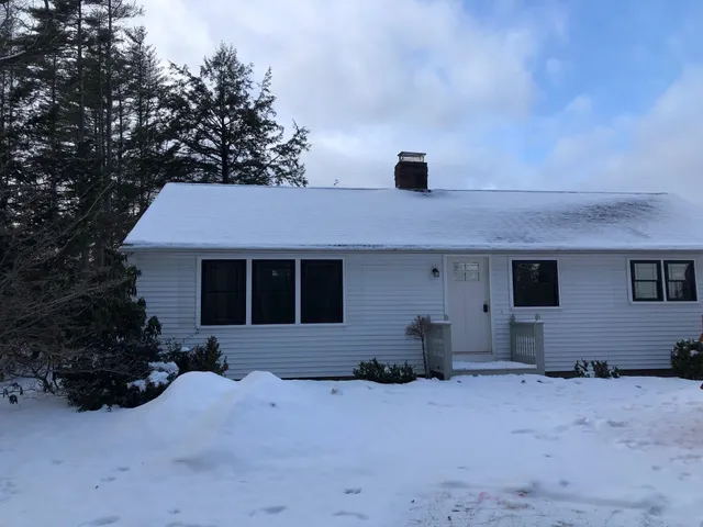 $3,500 | 77 Sewalls Falls Road, Concord, NH 03303