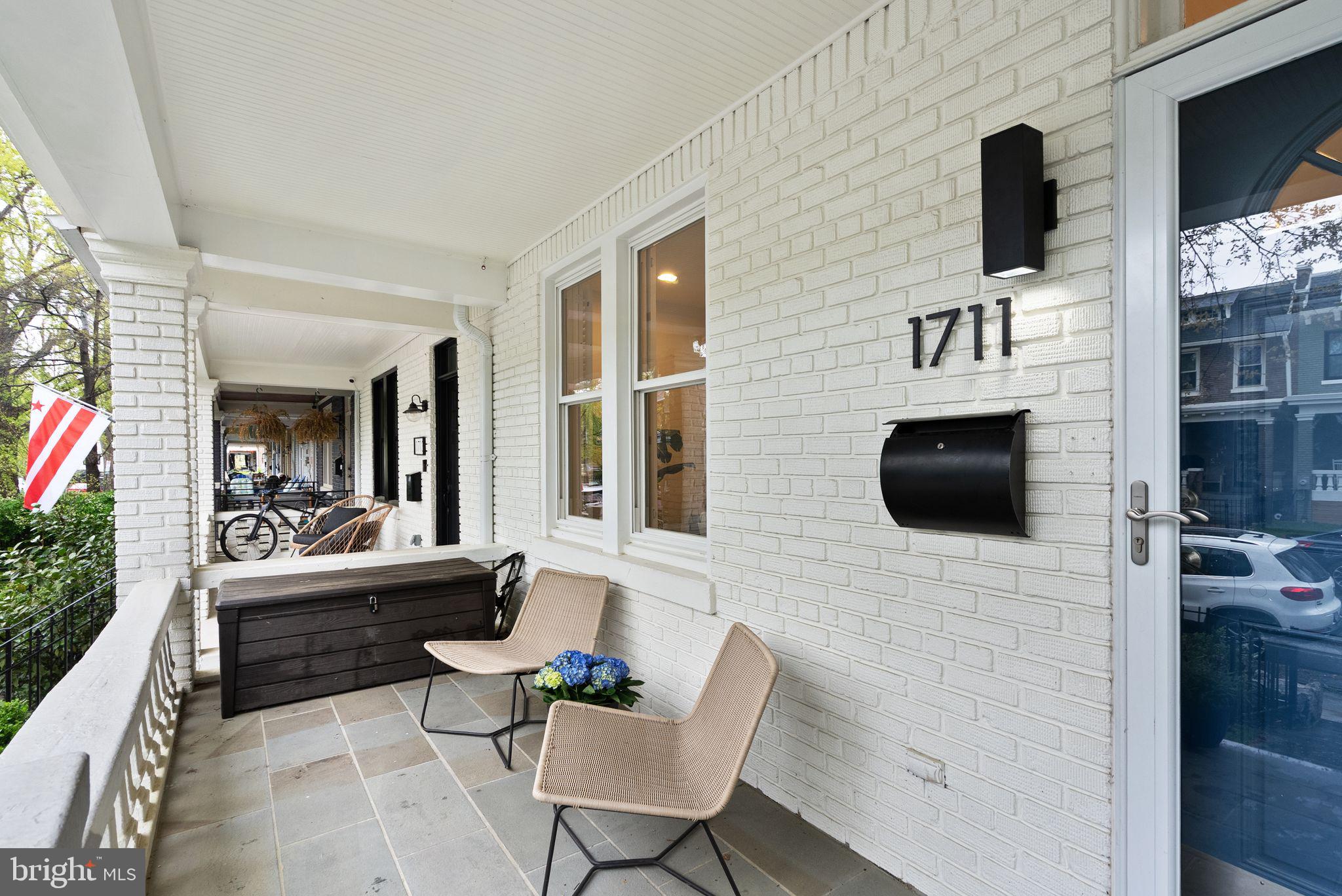 1711 Bay Street Southeast Washington, DC 20003 - Photo 4 of 41 Gallery Image 4