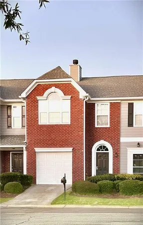 $1,800 | 6243 Shoreview Circle, Flowery Branch, GA 30542