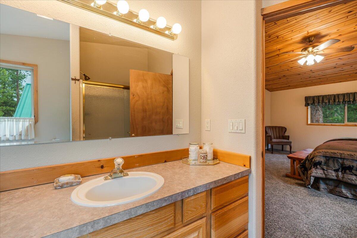 152038 Conestoga Road La Pine, OR 97739 - Photo 23 of 53 152038 Conestoga