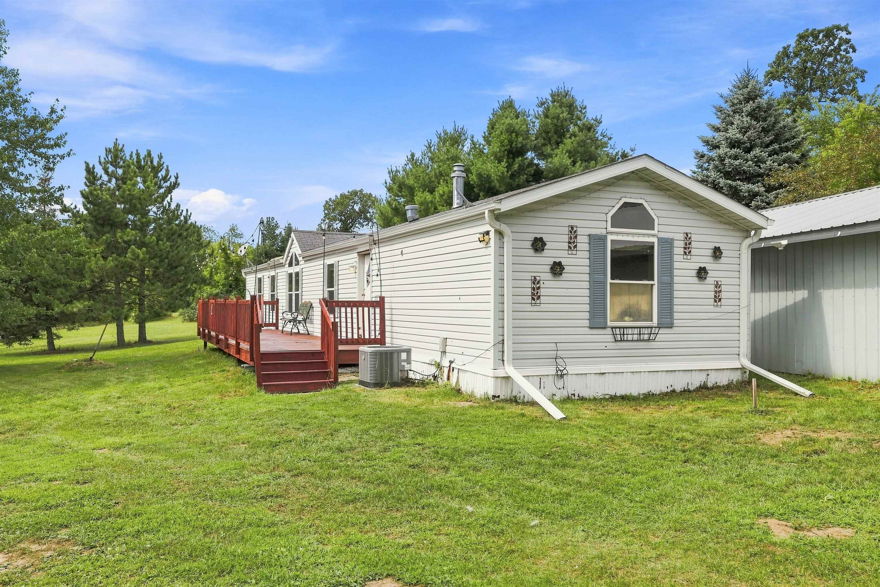 N485 E Road Waupaca, WI 54981 - Photo 2 of 49 Gallery Image 2