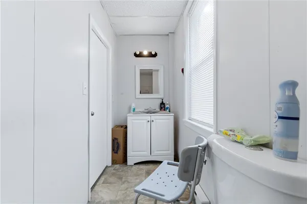 $800,000 | 513 Washington Street, Coventry, RI 02816