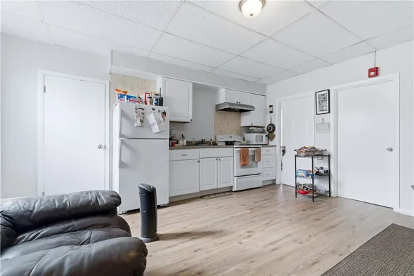 $800,000 | 513 Washington Street, Coventry, RI 02816