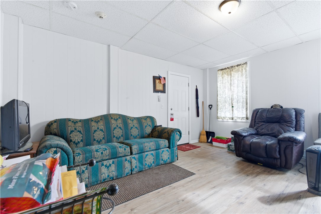 513 Washington Street Coventry, RI 02816 - Photo 16 of 31