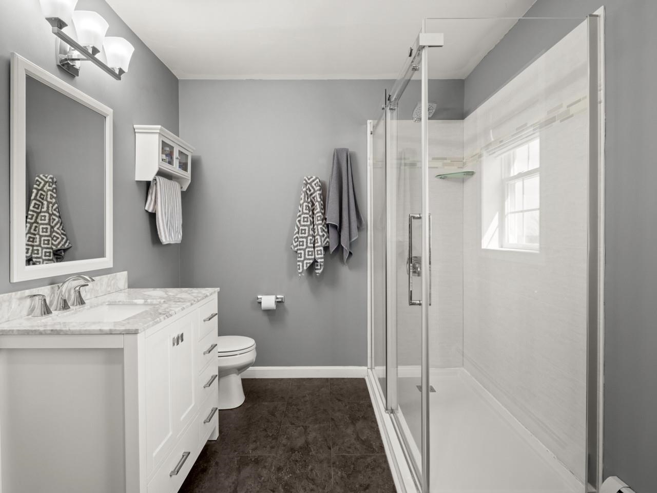 98 Hunting Ridge Lane Milton, VT 05468 - Photo 14 of 24