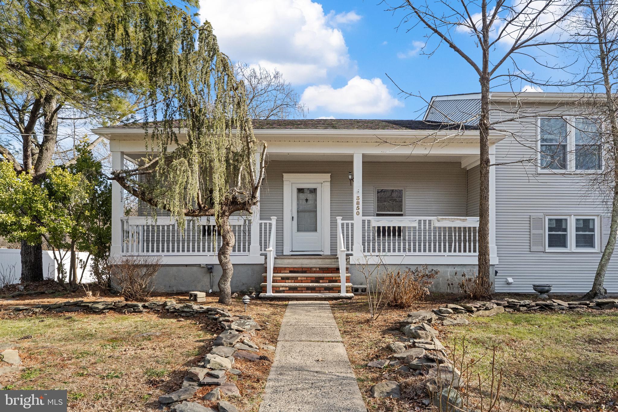 3850 Highway 27 Princeton, NJ 08540 - Photo 7 of 35 a front view of a house