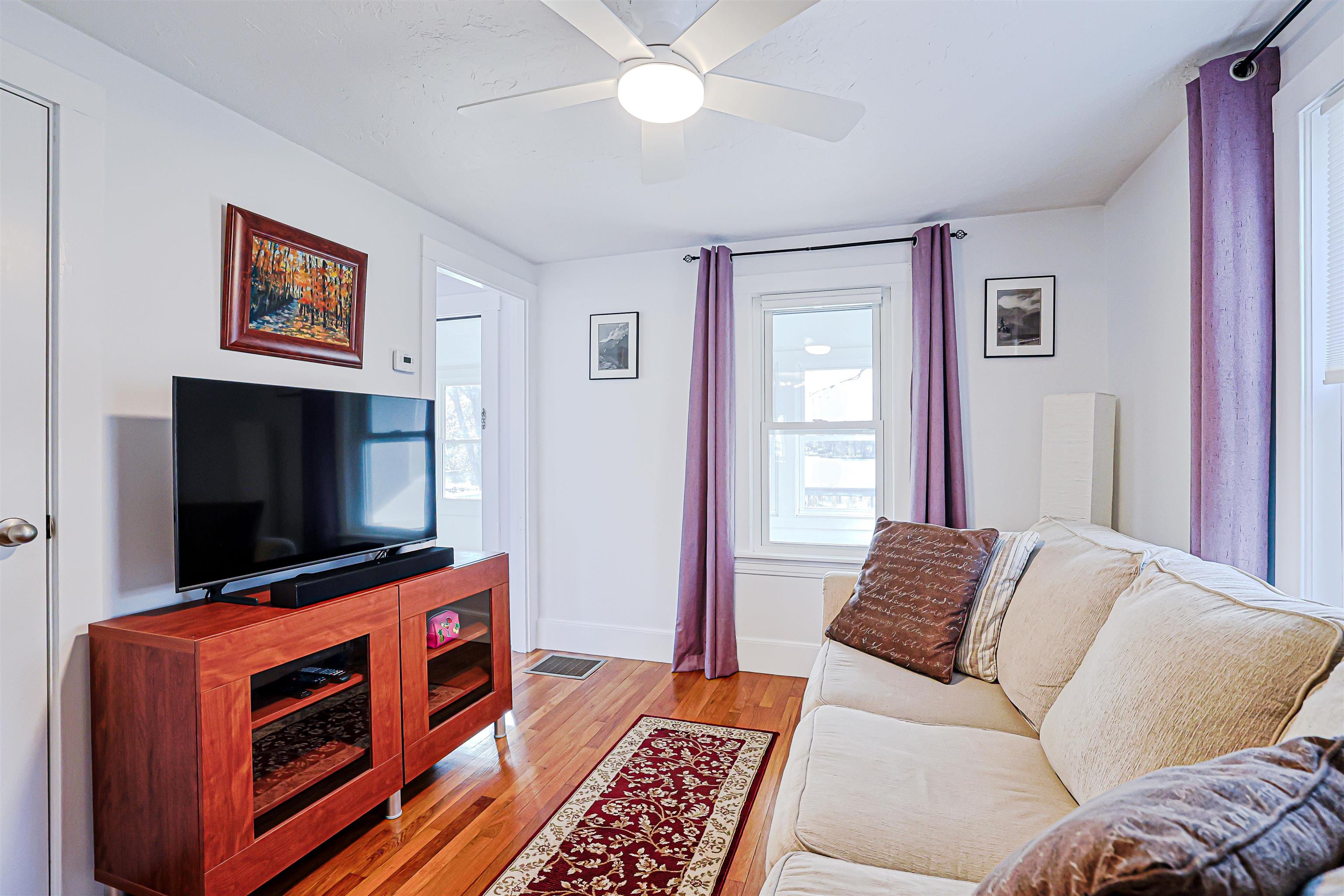 64 School Street Allenstown, NH 03275 - Photo 10 of 26