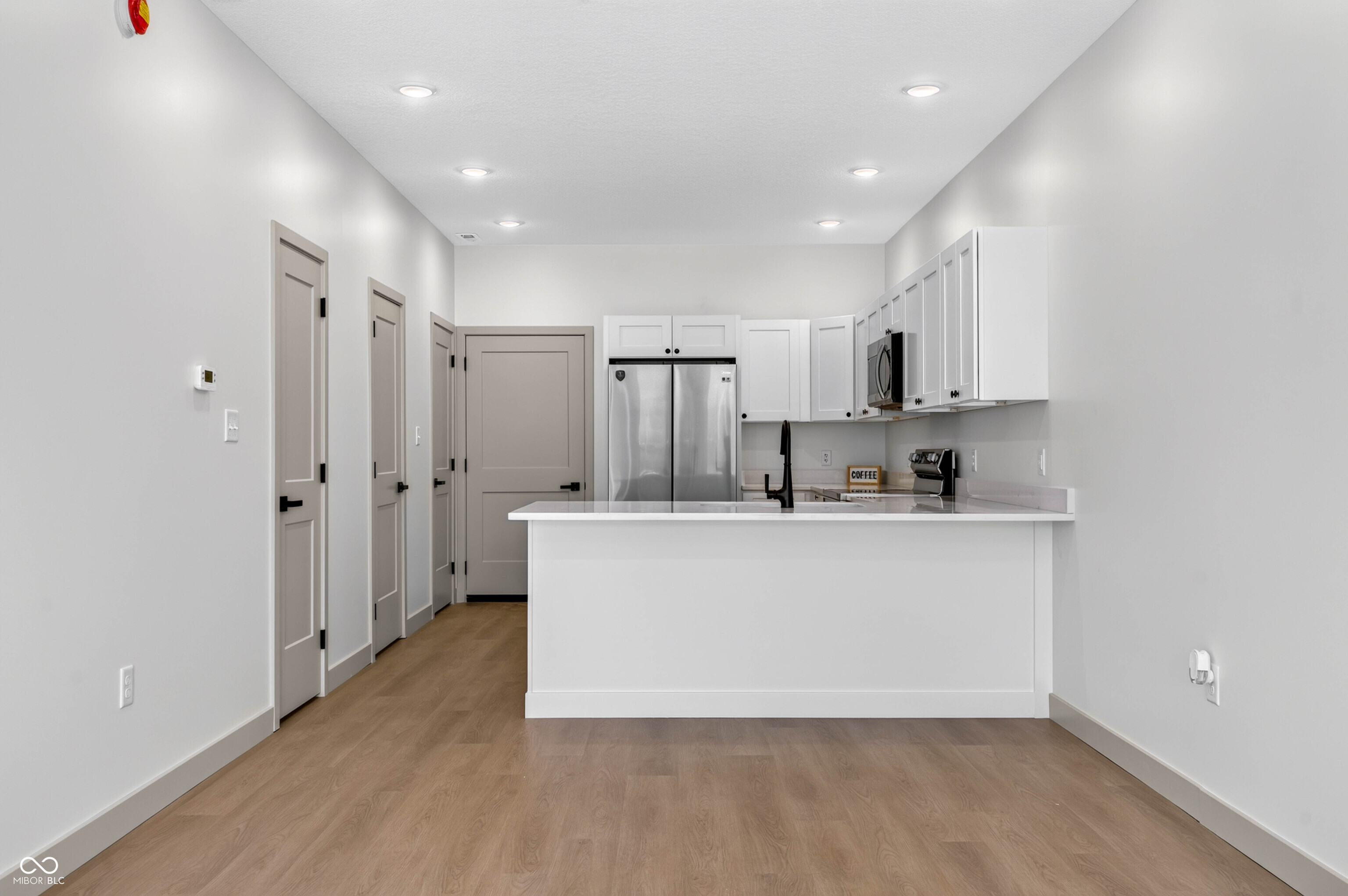 45 South Beatty Street Columbus, IN 47201 - Photo 14 of 70