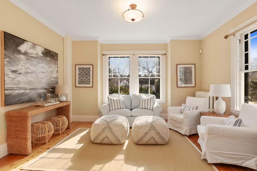 940 Route 6A Dennis, MA 02638 - Photo 8 of 48 Sitting Room