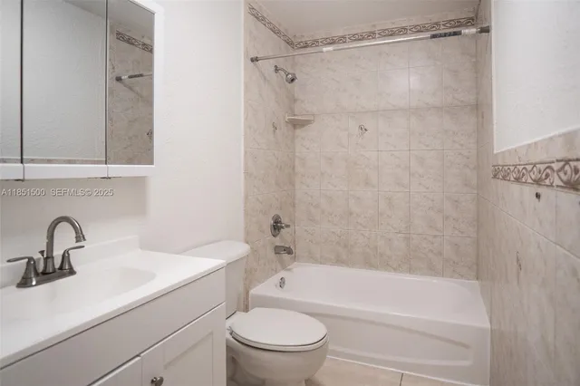 $3,850 | 15650 Northwest 39th Court, Unit 15650, Miami Gardens, FL 33054